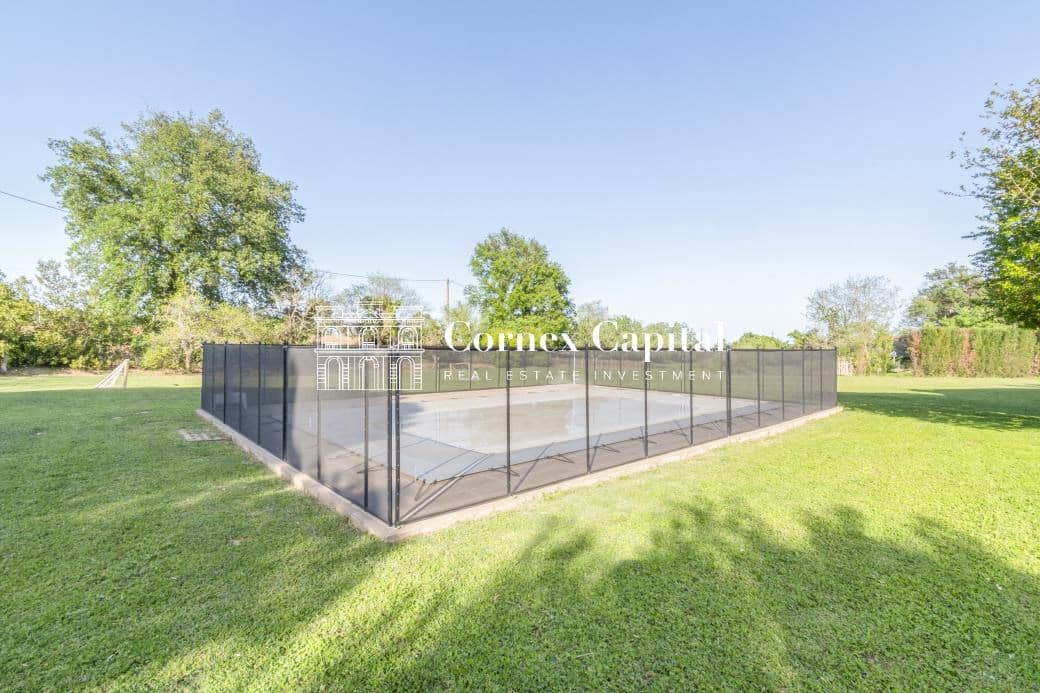 8 soveværelse Finca/Landehus til salg i Rupia med swimmingpool garage - € 1.275.000 (Ref: 8268394)