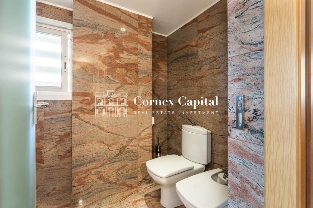 4 slaapkamer Villa te koop in Barcelona stad met garage - € 1.950.000 (Ref: 8284969)