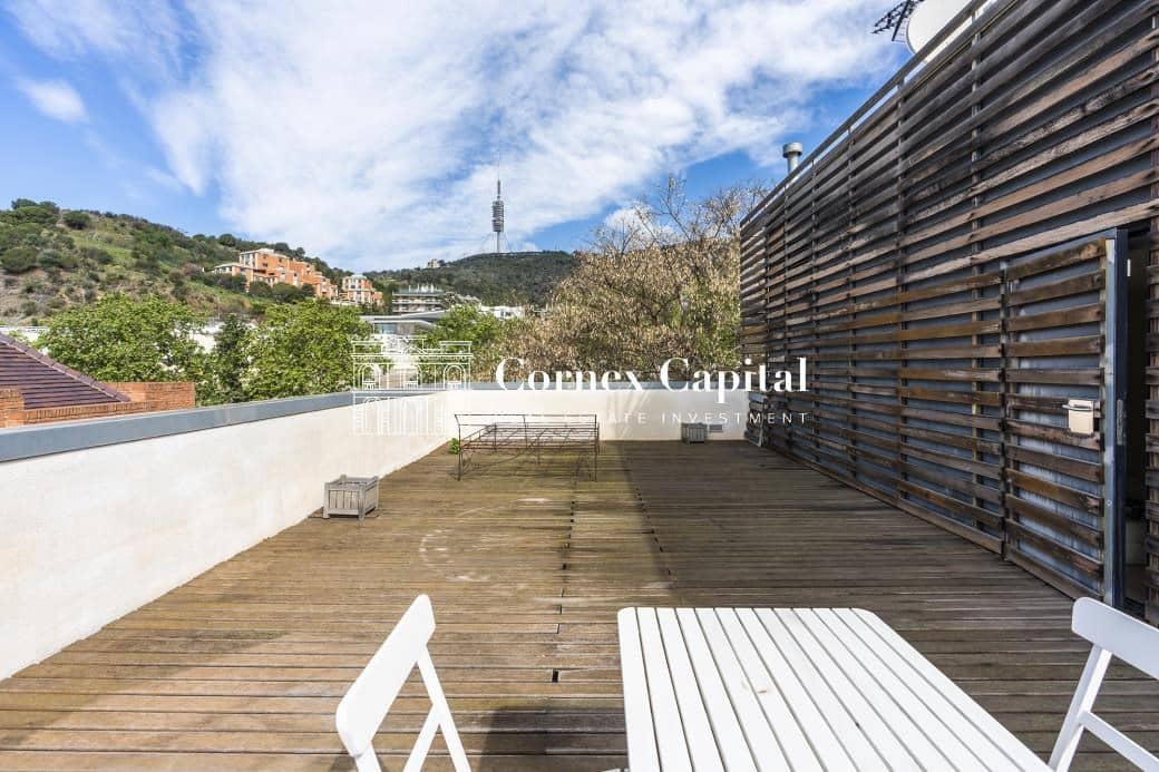 4 slaapkamer Villa te koop in Barcelona stad met garage - € 1.950.000 (Ref: 8284969)