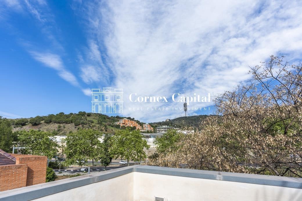 4 slaapkamer Villa te koop in Barcelona stad met garage - € 1.950.000 (Ref: 8284969)