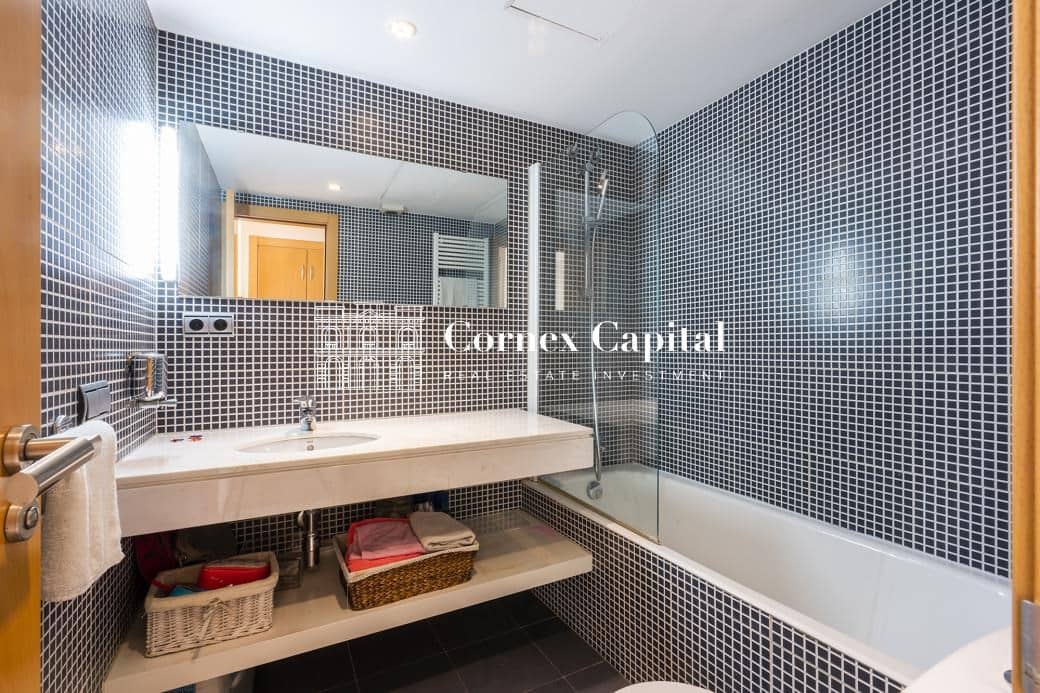 4 slaapkamer Villa te koop in Barcelona stad met garage - € 1.950.000 (Ref: 8284969)