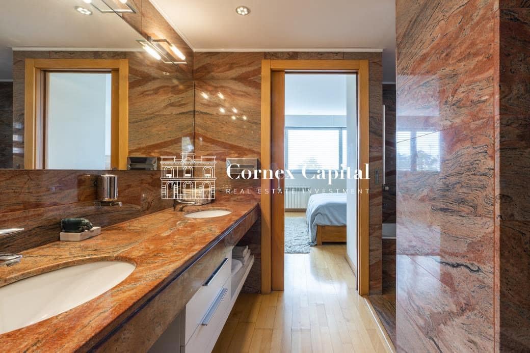 4 camera da letto Villa in vendita in Barcelona citta con garage - 1.840.000 € (Rif: 8284969)