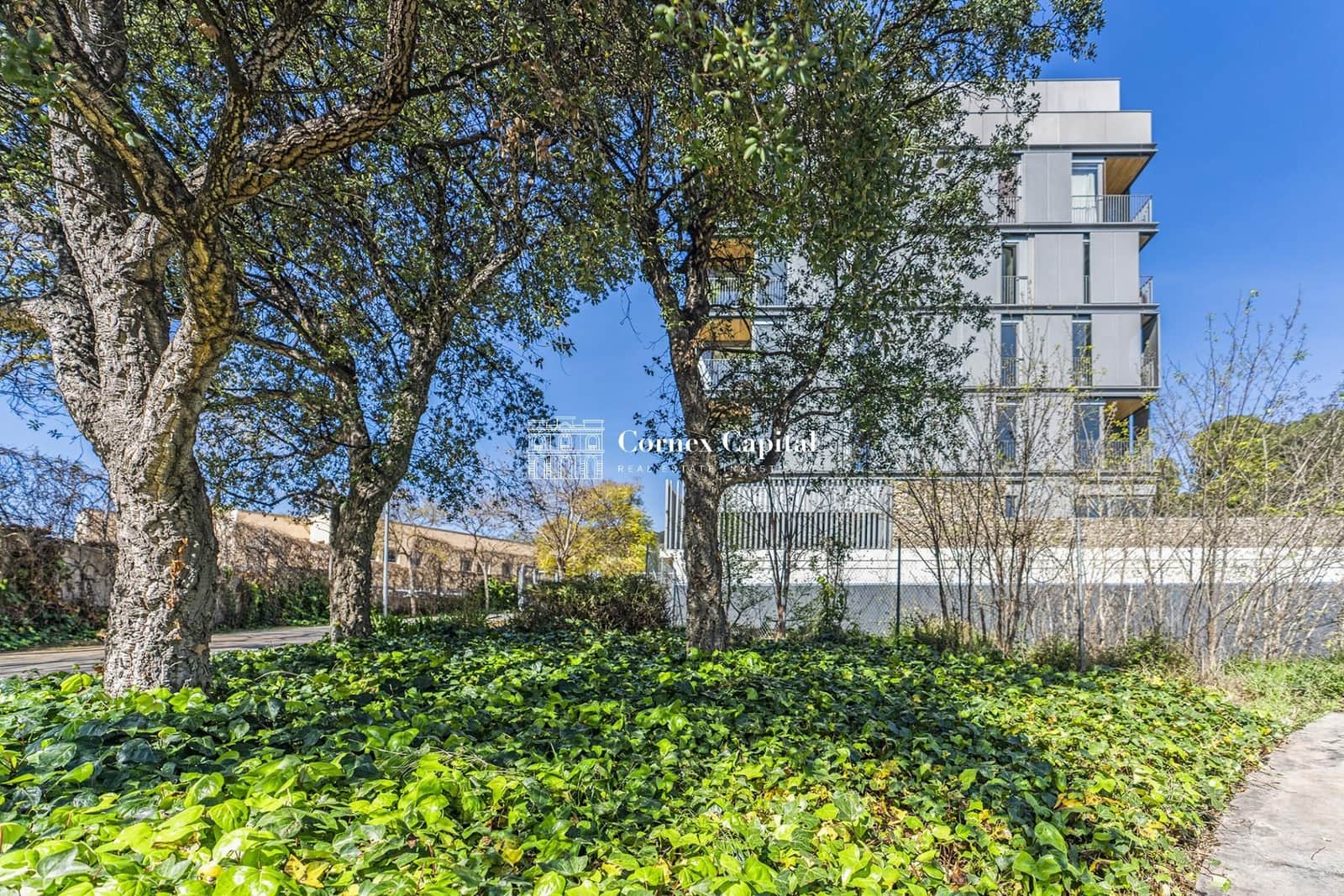 3 quarto Apartamento para arrendar em Barcelona cidade com piscina garagem - 4 950 € (Ref: 8313704)