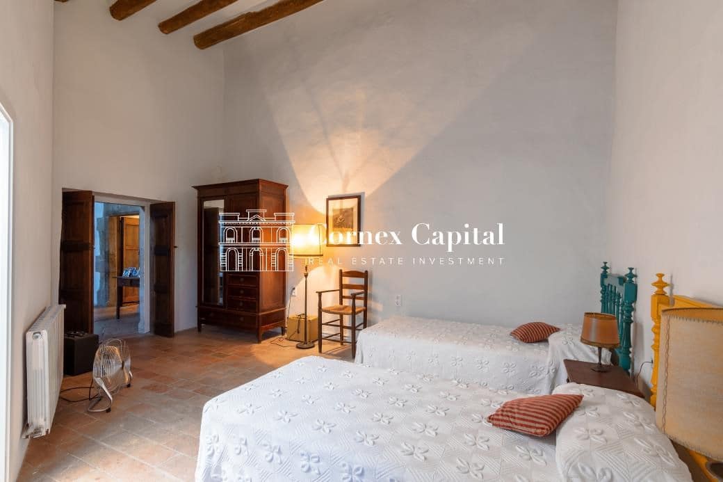 5 soveværelse Finca/Landehus til leje i Rupia med swimmingpool garage - € 6.000 (Ref: 8337701)