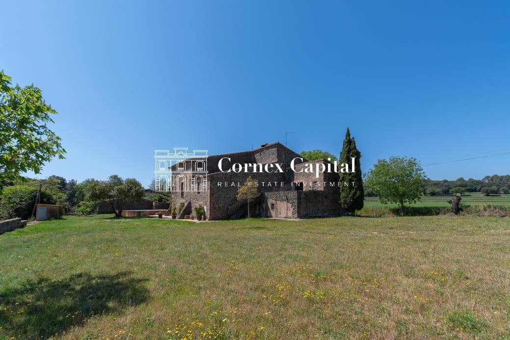 5 soveværelse Finca/Landehus til leje i Rupia med swimmingpool garage - € 6.000 (Ref: 8337701)