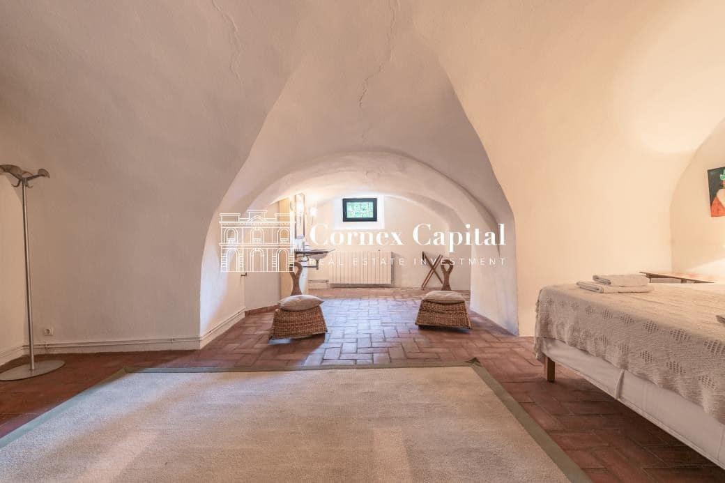 Finca/Maison de Campagne de 8 chambres à louer à Rupia avec piscine garage - 8 000 € (Ref: 8337701)