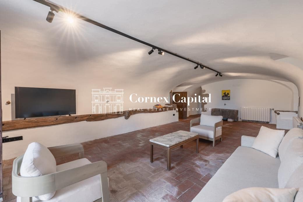 Finca/Maison de Campagne de 8 chambres à louer à Rupia avec piscine garage - 8 000 € (Ref: 8337701)