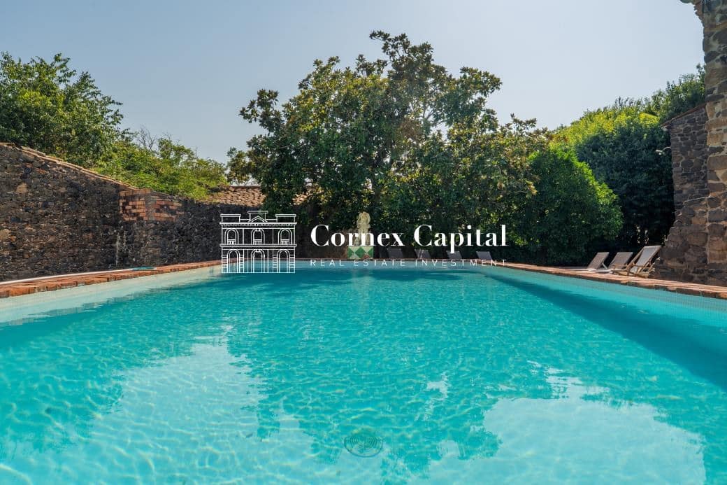 Finca/Maison de Campagne de 8 chambres à louer à Rupia avec piscine garage - 8 000 € (Ref: 8337701)