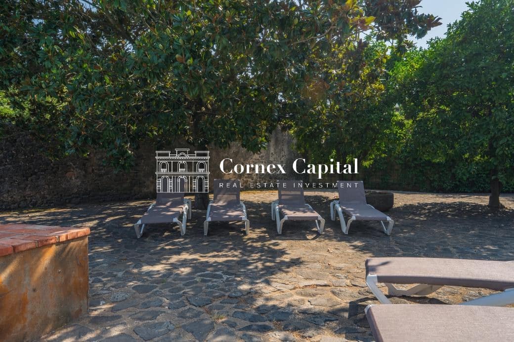 Finca/Maison de Campagne de 8 chambres à louer à Rupia avec piscine garage - 8 000 € (Ref: 8337701)
