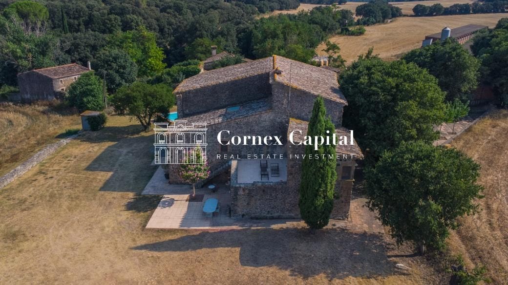 Finca/Maison de Campagne de 8 chambres à louer à Rupia avec piscine garage - 8 000 € (Ref: 8337701)