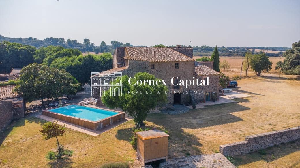 Finca/Maison de Campagne de 8 chambres à louer à Rupia avec piscine garage - 8 000 € (Ref: 8337701)