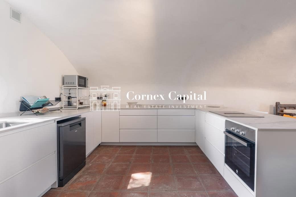 8 makuuhuone Maalaistalo vuokrattavana paikassa Rupia mukana uima-altaan 
autotalli - 8 000 € (Ref: 8337701)