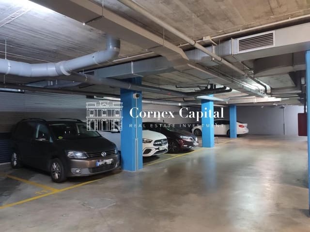Garage till salu i El Poblenou, Barcelona stad - 32 000 € (Ref: 8344640)