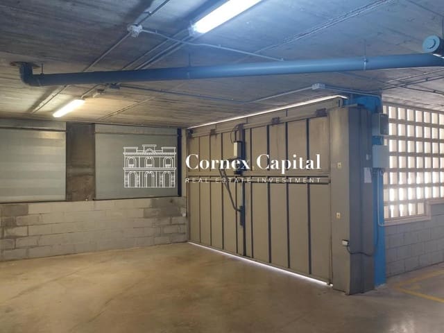 Garage till salu i El Poblenou, Barcelona stad - 32 000 € (Ref: 8344640)
