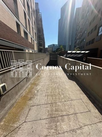 Autotalli myytävänä paikassa El Poblenou, Barcelona kaupunki - 32 000 € (Ref: 8344640)