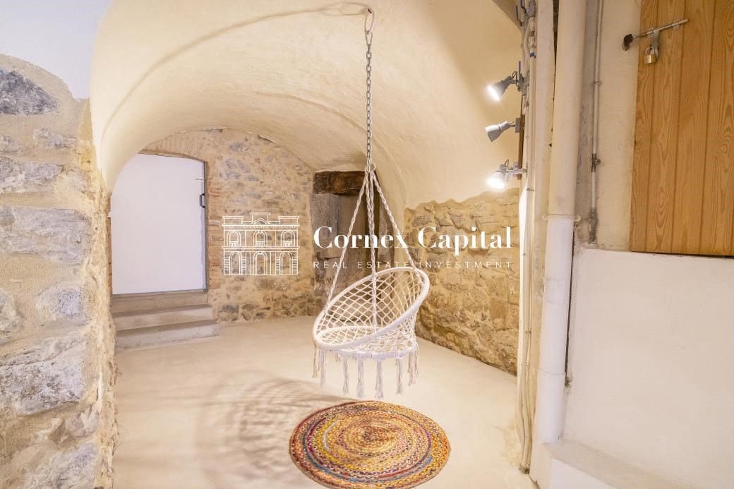 3 chambre Maison de Ville à vendre à Torroella de Montgri avec piscine garage - 374 000 € (Ref: 8353999)