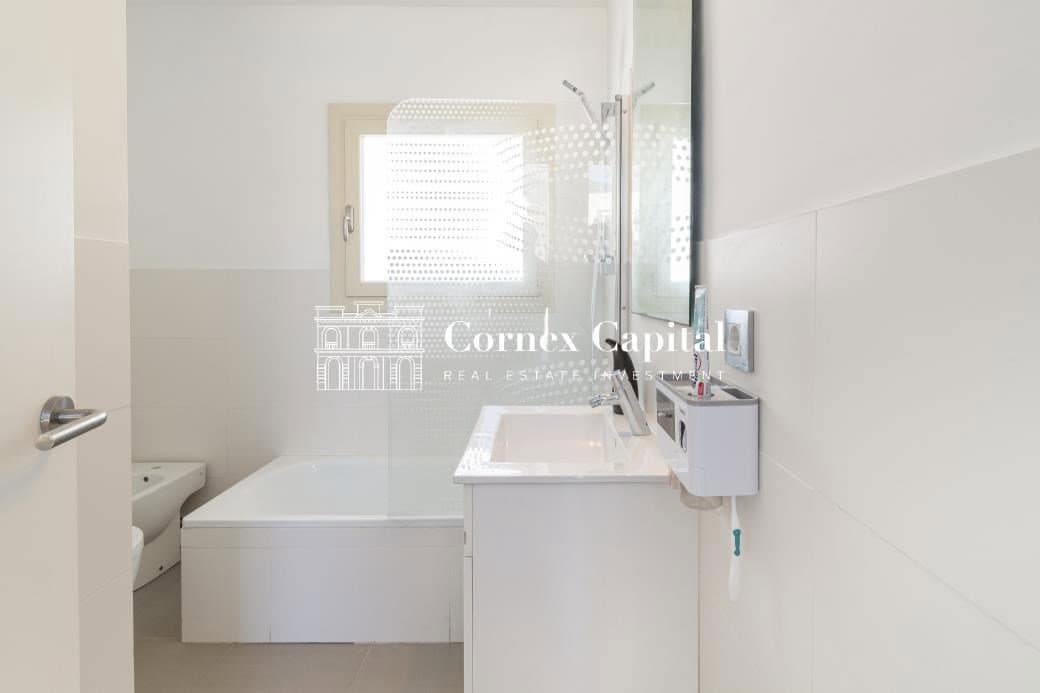 3 chambre Maison de Ville à vendre à Torroella de Montgri avec piscine garage - 374 000 € (Ref: 8353999)