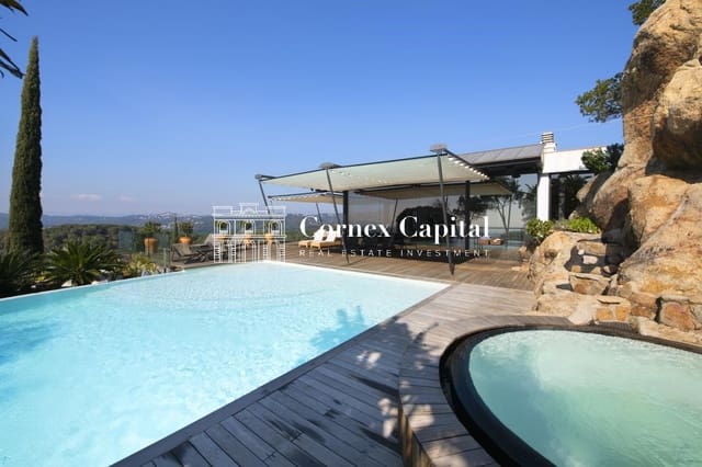 6 soveværelse Villa til salg i Roca Grossa, Lloret de Mar med swimmingpool garage - € 1.990.000 (Ref: 8363470)