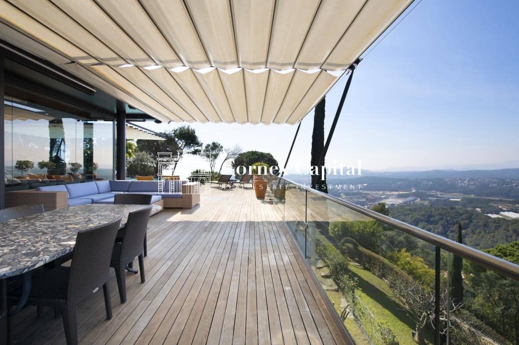 6 soveværelse Villa til salg i Lloret de Mar med swimmingpool garage - € 1.990.000 (Ref: 8363470)