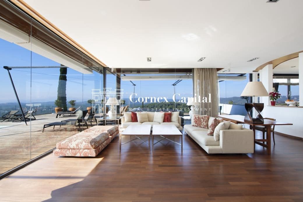 6 soveværelse Villa til salg i Lloret de Mar med swimmingpool garage - € 1.990.000 (Ref: 8363470)