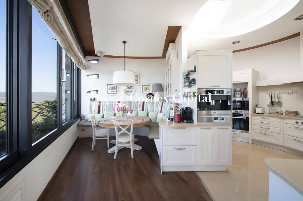 6 soveværelse Villa til salg i Lloret de Mar med swimmingpool garage - € 1.990.000 (Ref: 8363470)