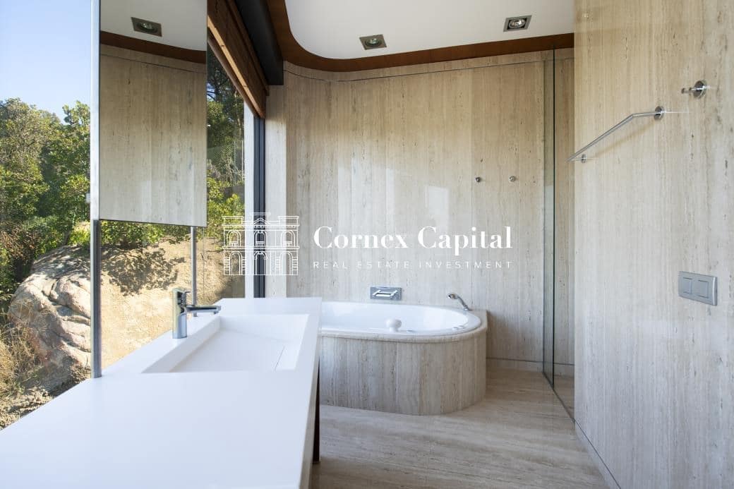 6 soveværelse Villa til salg i Lloret de Mar med swimmingpool garage - € 1.990.000 (Ref: 8363470)