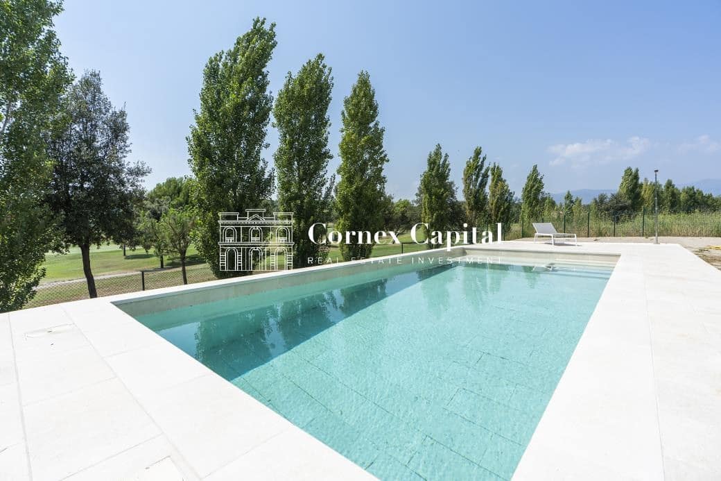 Chalet de 4 habitaciones en La Roca del Vallès en venta con piscina garaje - 1.235.000 € (Ref: 8371250)