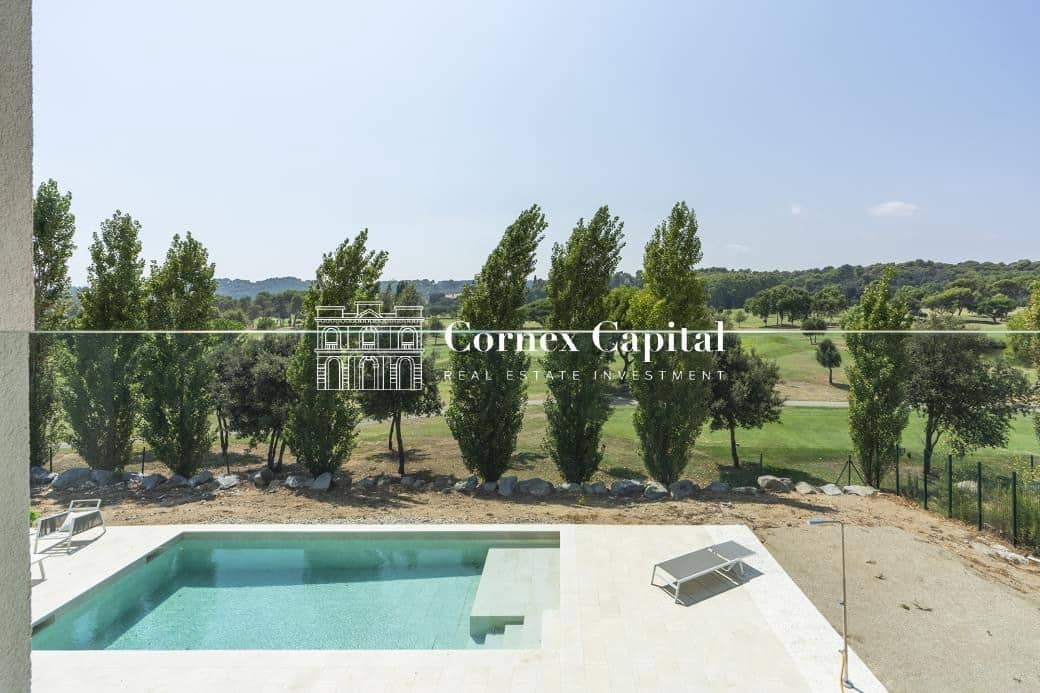 Chalet de 4 habitaciones en La Roca del Vallès en venta con piscina garaje - 1.235.000 € (Ref: 8371250)