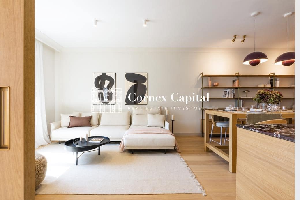 4 soveværelse Lejlighed til salg i Barcelona by - € 1.100.000 (Ref: 8385667)