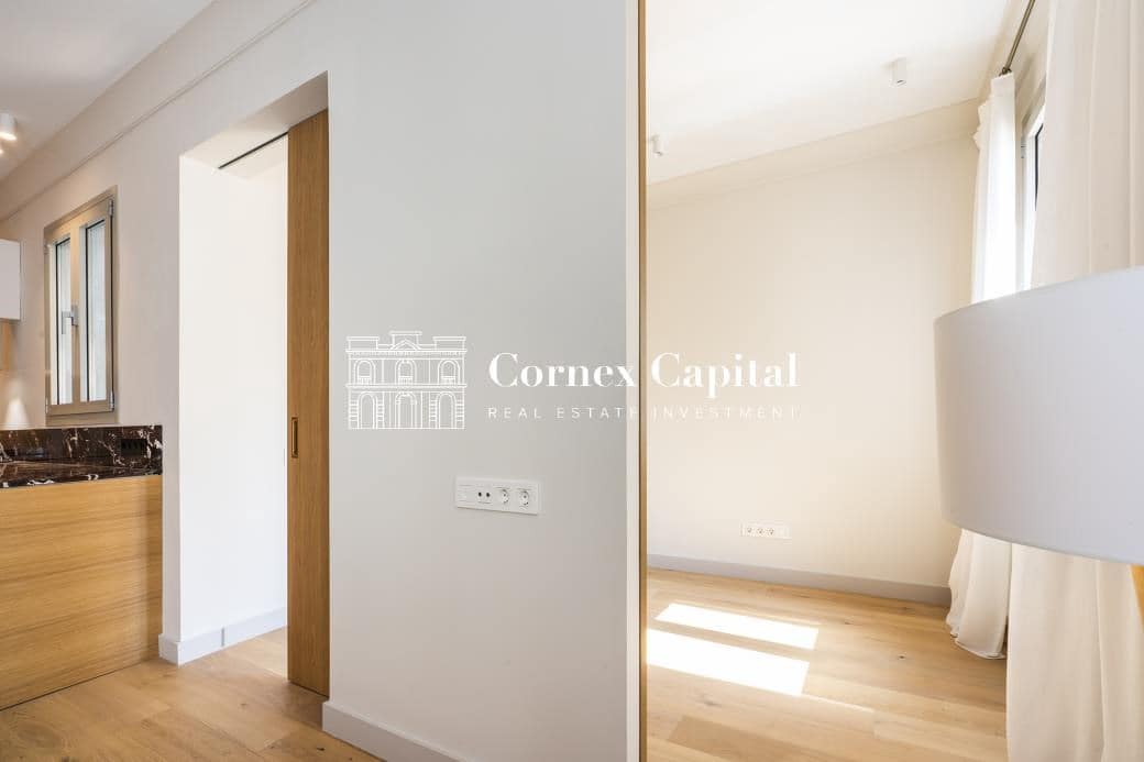 4 soveværelse Lejlighed til salg i Barcelona by - € 1.100.000 (Ref: 8385667)