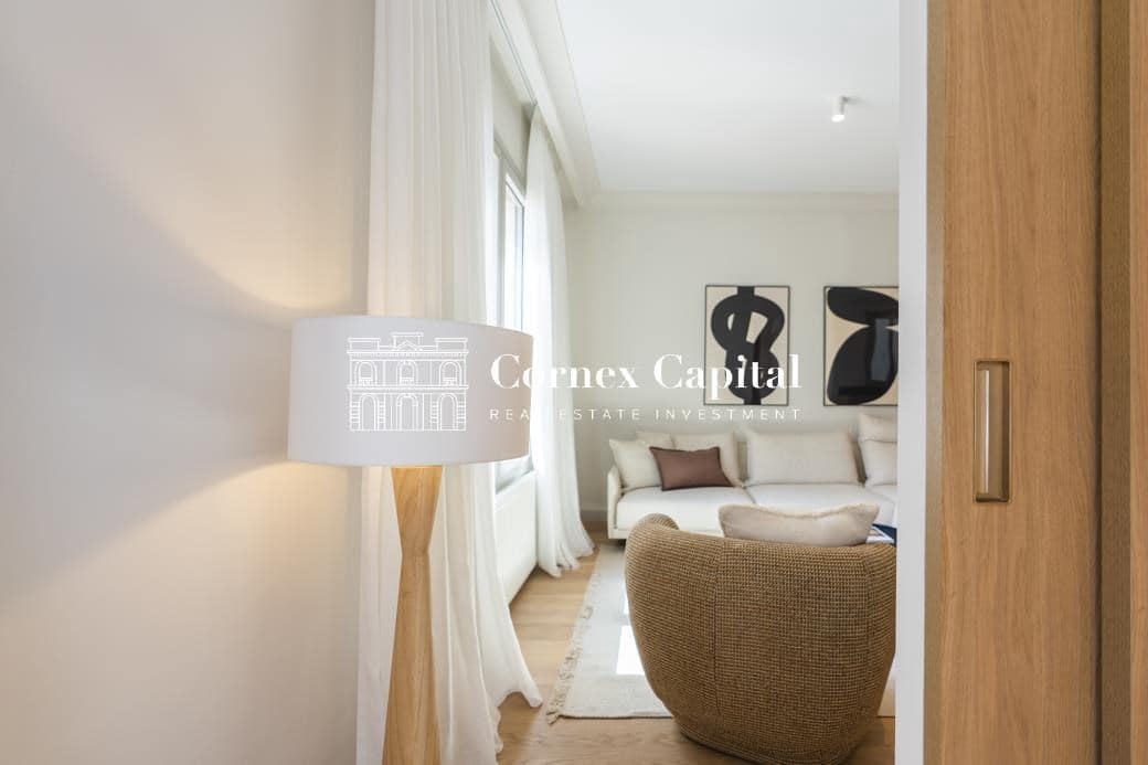 4 soveværelse Lejlighed til salg i Barcelona by - € 1.100.000 (Ref: 8385667)