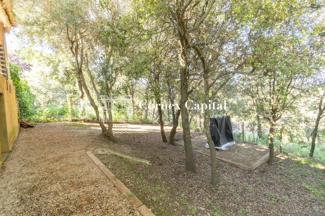 4 soveværelse Byhus til leje i Vilopriu med swimmingpool - € 10.000 (Ref: 8398991)