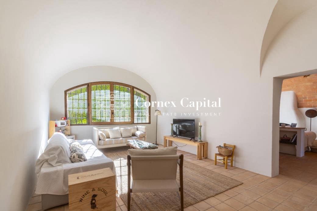 Maison de Ville de 4 chambres à louer à Vilopriu avec piscine garage - 10 000 € (Ref: 8398991)
