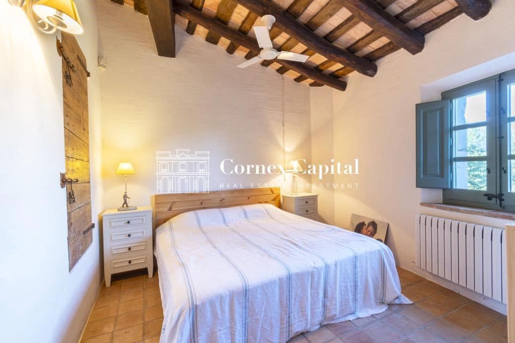 Maison de Ville de 4 chambres à louer à Vilopriu avec piscine garage - 10 000 € (Ref: 8398991)