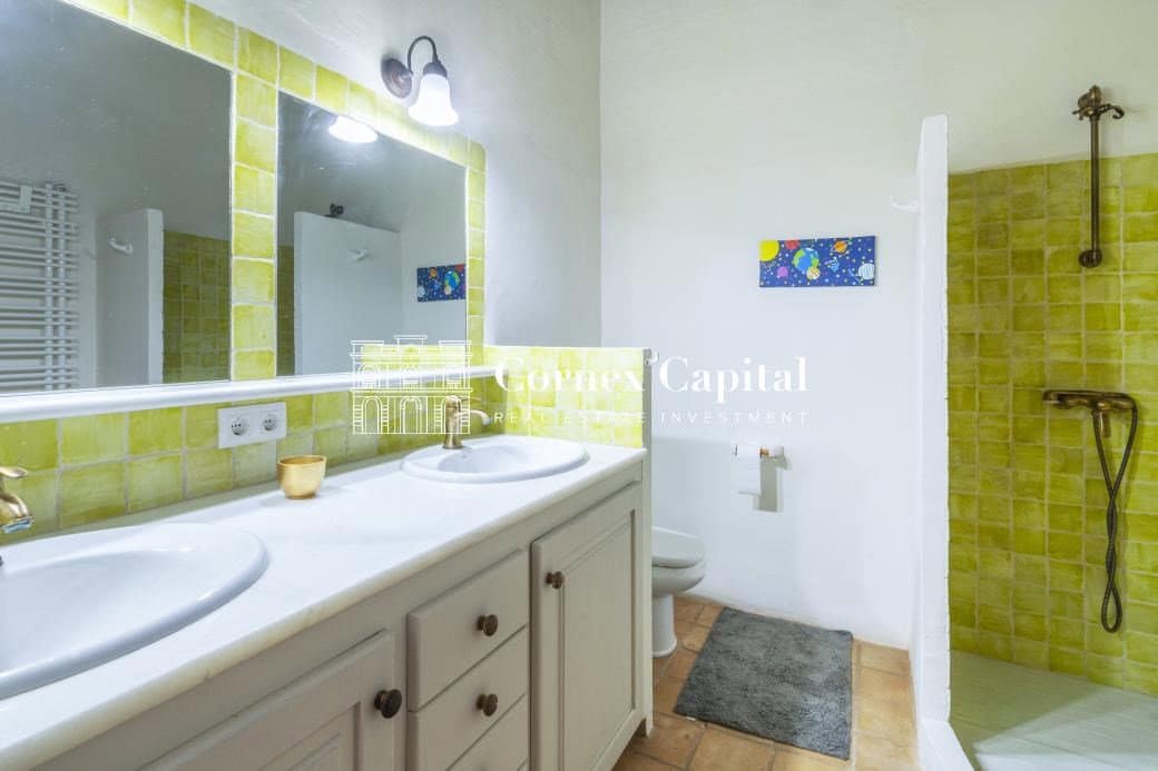 Maison de Ville de 4 chambres à louer à Vilopriu avec piscine garage - 10 000 € (Ref: 8398991)