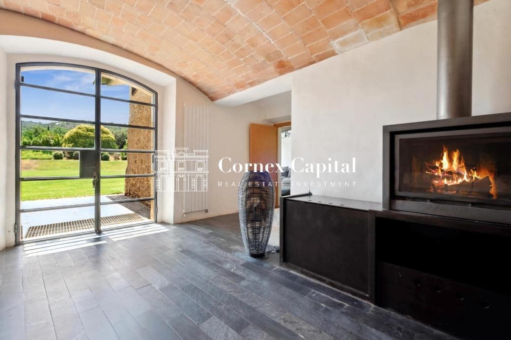 6 soveværelse Villa til salg i Forallac med swimmingpool garage - € 4.900.000 (Ref: 8450778)