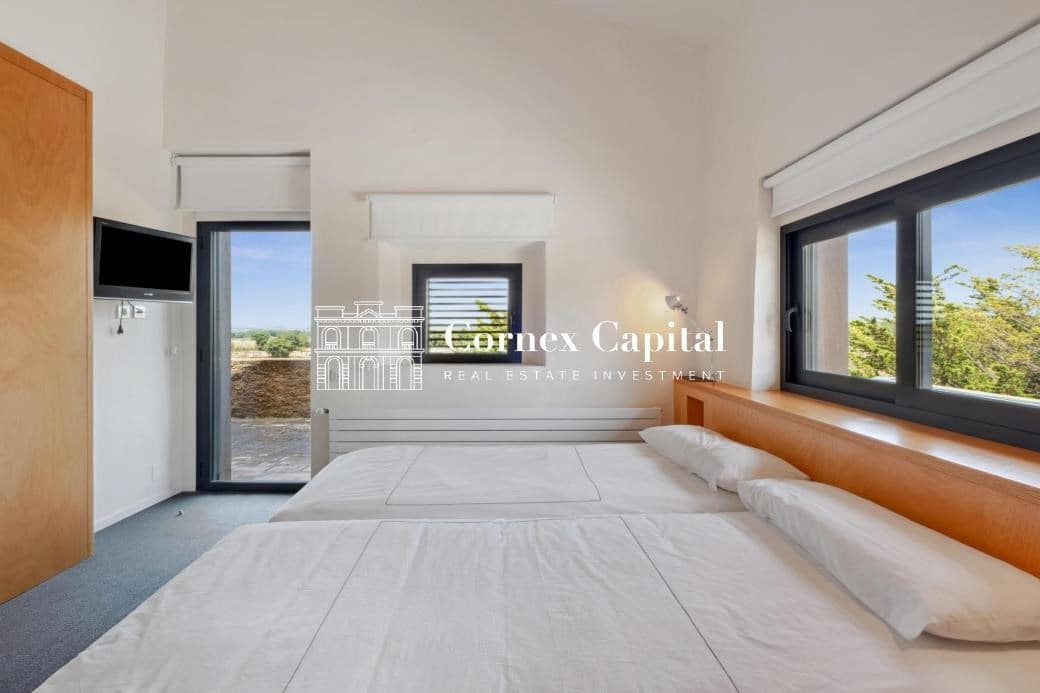 6 soveværelse Villa til salg i Forallac med swimmingpool garage - € 4.900.000 (Ref: 8450778)