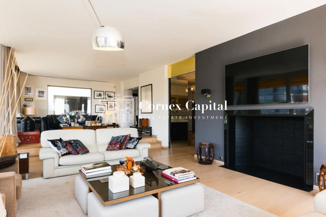 5 sovrum Lägenhet att hyra i Barcelona stad med garage - 17 000 € (Ref: 8526989)