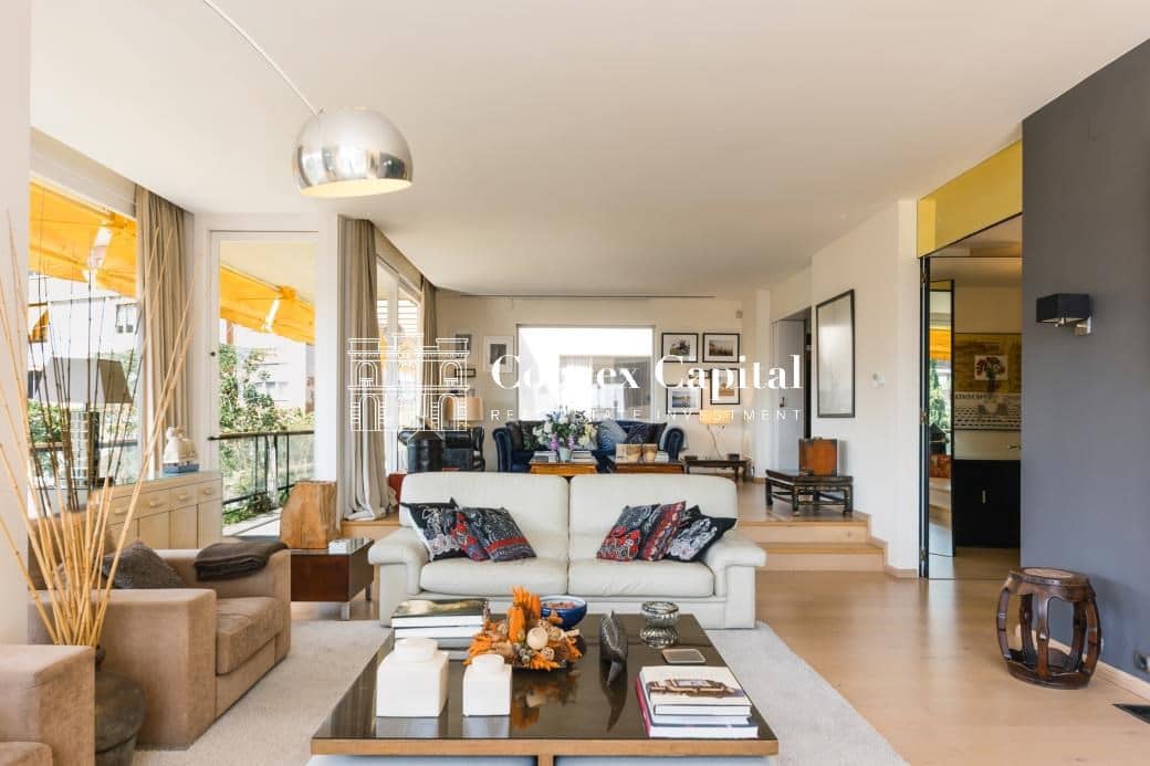 5 sovrum Lägenhet att hyra i Barcelona stad med garage - 17 000 € (Ref: 8526989)