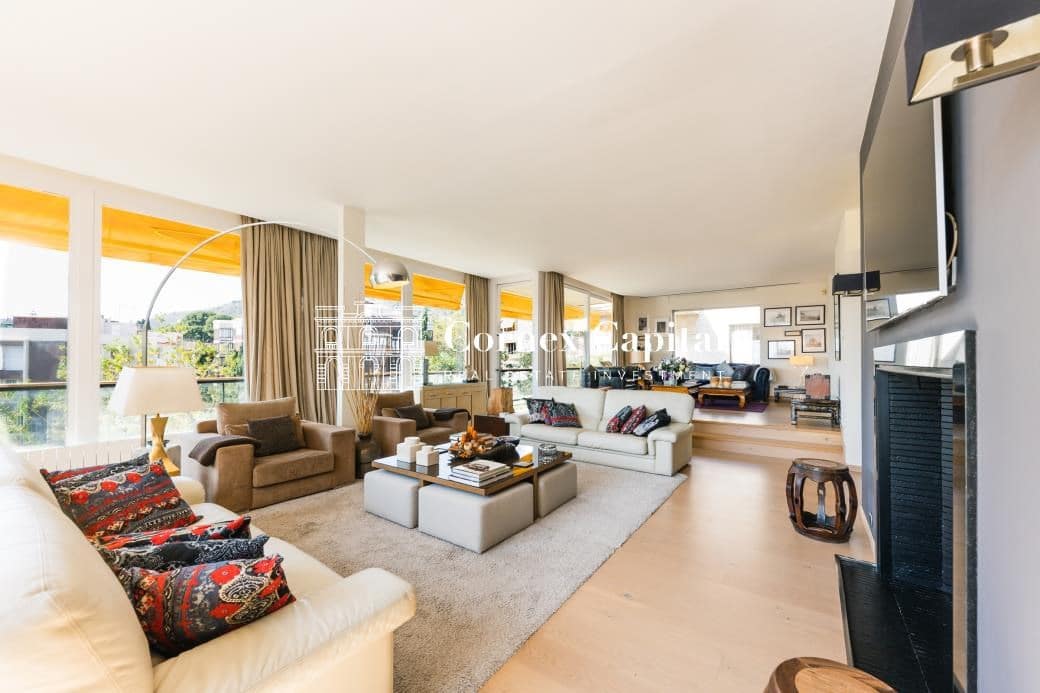 5 sovrum Lägenhet att hyra i Barcelona stad med garage - 17 000 € (Ref: 8526989)