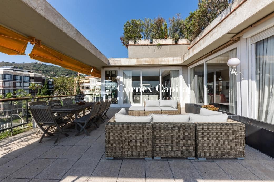 5 sovrum Lägenhet att hyra i Barcelona stad med garage - 17 000 € (Ref: 8526989)