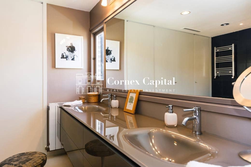 5 sovrum Lägenhet att hyra i Barcelona stad med garage - 17 000 € (Ref: 8526989)