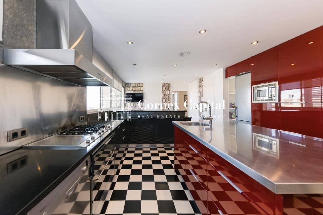 5 sovrum Lägenhet att hyra i Barcelona stad med garage - 17 000 € (Ref: 8526989)