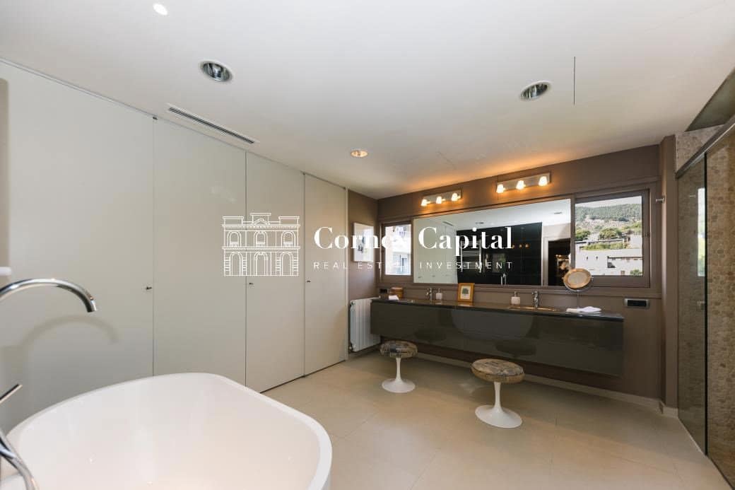 5 slaapkamer Appartement te huur in Barcelona stad met garage - € 17.000 (Ref: 8526989)