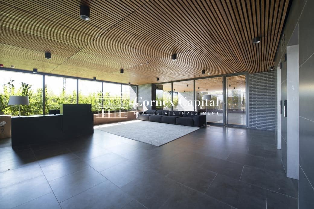 4 soveværelse Lejlighed til salg i Esplugues de Llobregat med swimmingpool garage - € 2.211.000 (Ref: 8576487)