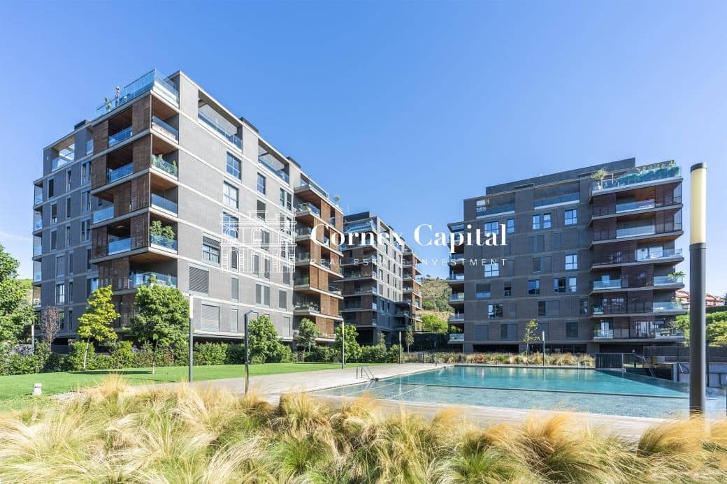 4 soveværelse Lejlighed til salg i Esplugues de Llobregat med swimmingpool garage - € 2.211.000 (Ref: 8576487)