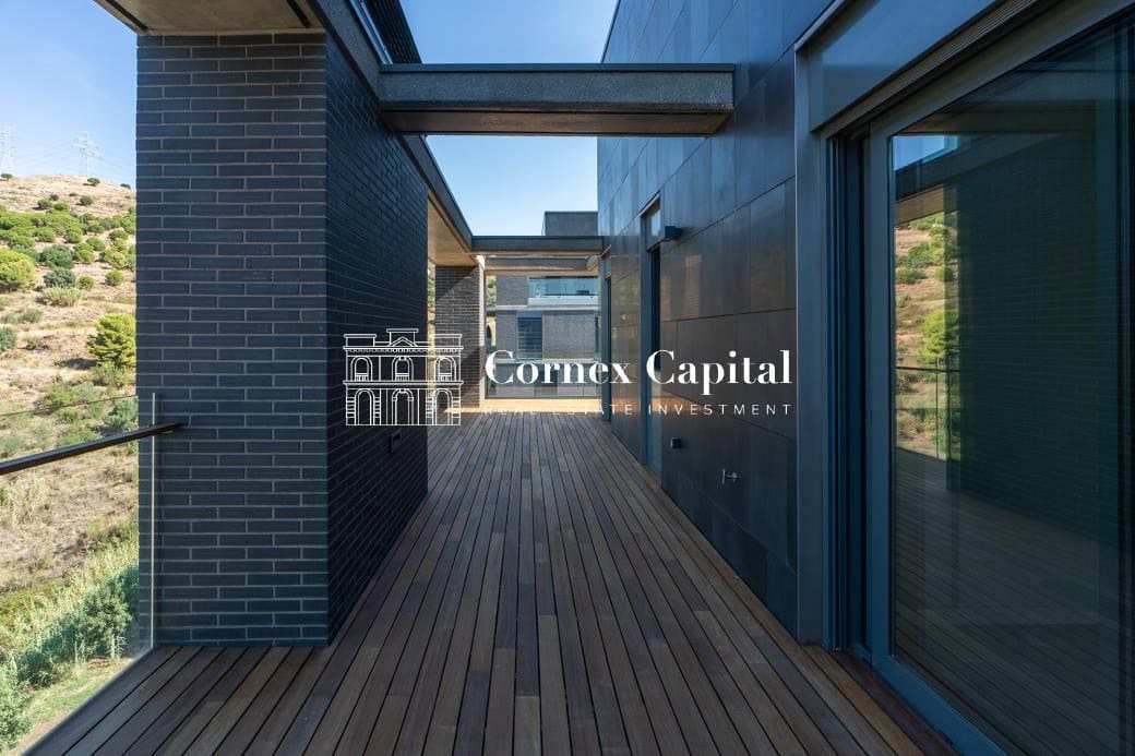 4 slaapkamer Appartement te koop in Esplugues de Llobregat met zwembad garage - € 2.211.000 (Ref: 8576487)