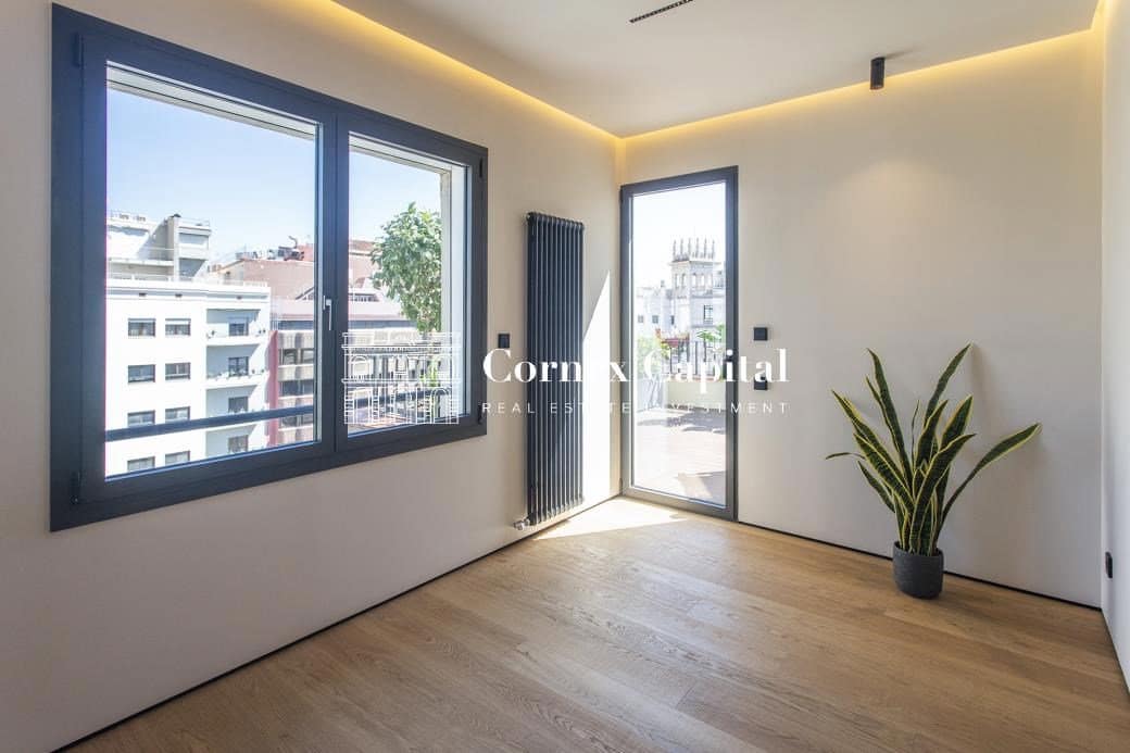 4 sovrum Lägenhet till salu i Barcelona stad - 2 500 000 € (Ref: 8658466)