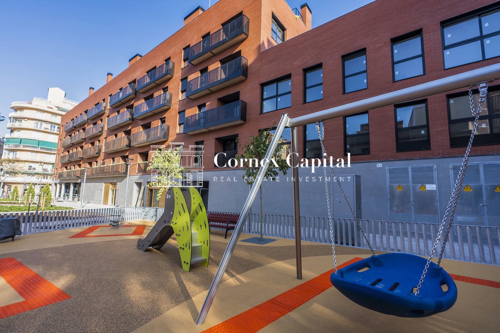 Autotalli myytävänä paikassa L'Hospitalet de Llobregat - 23 000 € (Ref: 8704164)