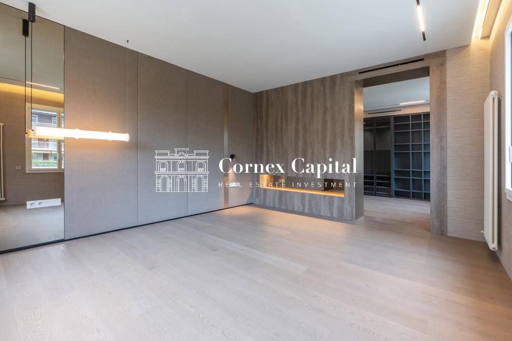 Apartamento de 5 habitaciones en Barcelona ciudad en venta - 4.400.000 € (Ref: 8755450)